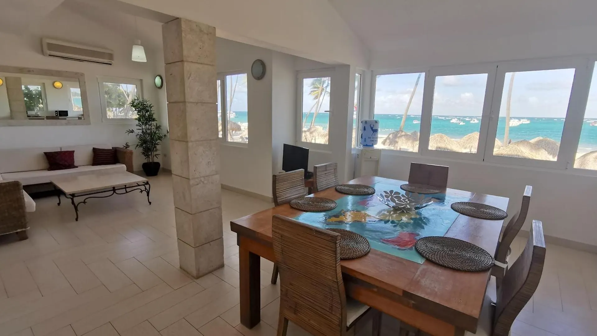 Tropical Villas At Los Corales Beach - Caribbean Rentals Fzco Punta Cana