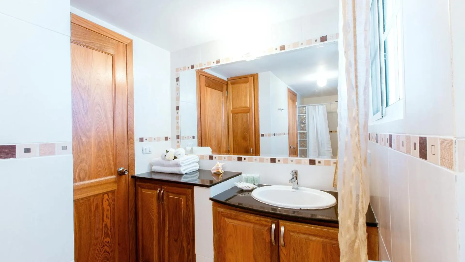 Hotel Tropical Villas At Los Corales Beach - Caribbean Rentals Fzco Punta Cana